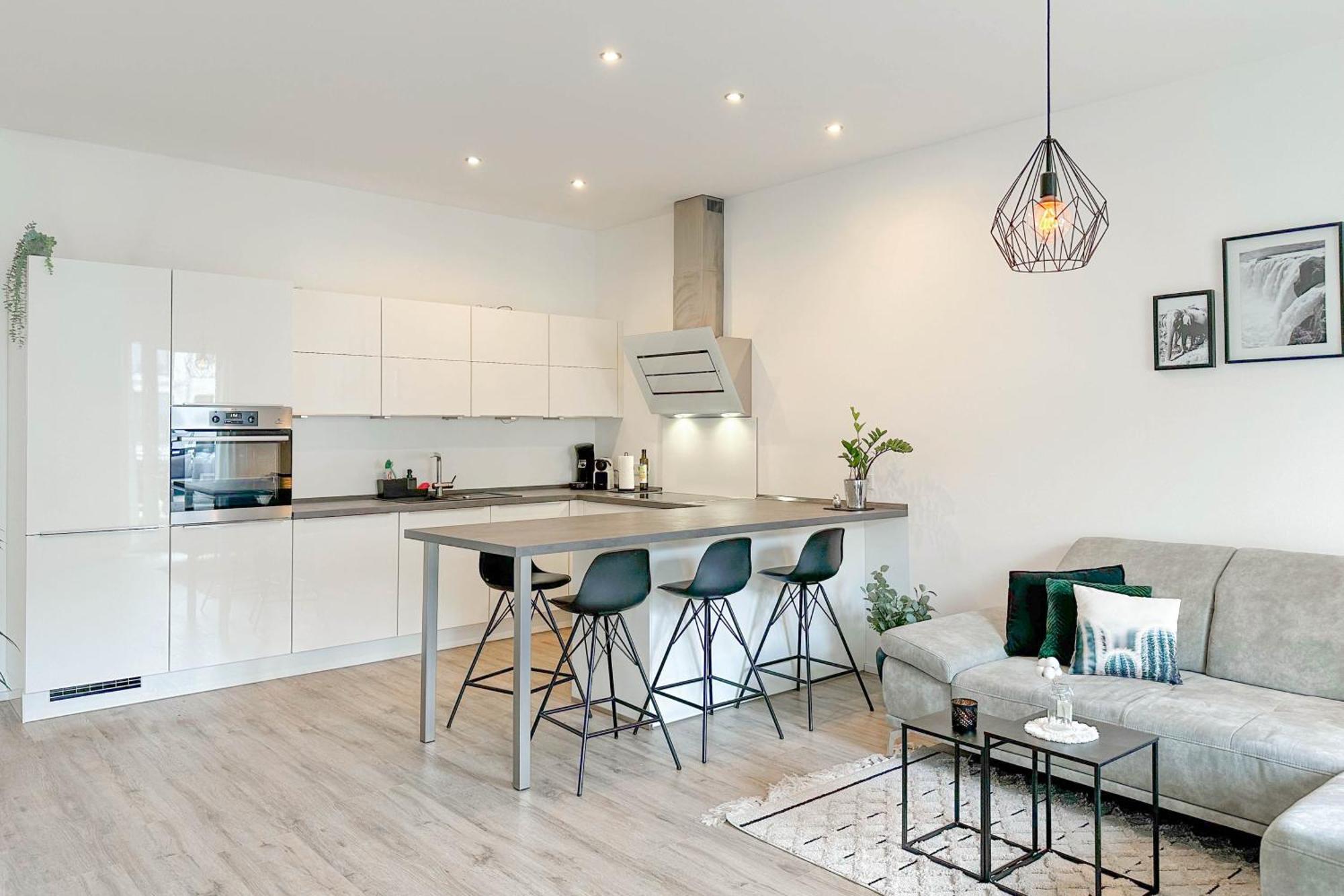 Modernes Trierer Cityloft Mit Grossem Balkon Εξωτερικό φωτογραφία